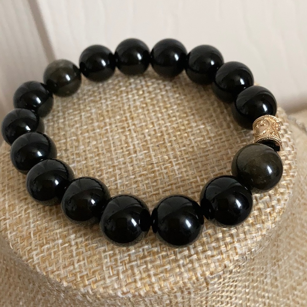 Handmade stretchy bracelet - Picture 2 of 3
